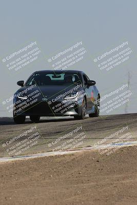 media/Jun-25-2023-Speed SF (Sun) [[f001402e15]]/Yellow Group/Session 2 (Outside Grapevine)/